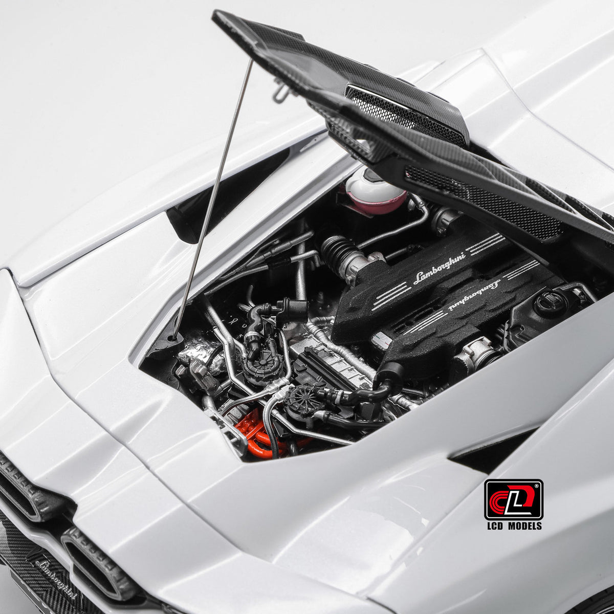 1:18 LCD Models - 2023 Lamborghini Revuelto Hybrid White LCD18026-WH