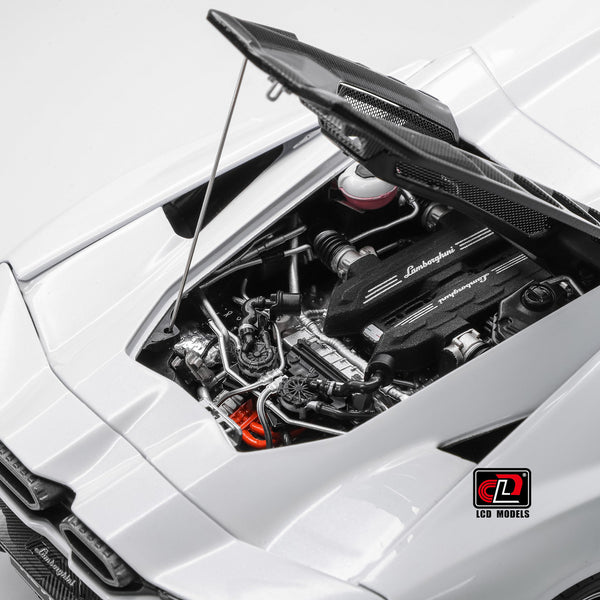 1:18 LCD Models - 2023 Lamborghini Revuelto Hybrid White LCD18026-WH
