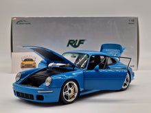 Carregar imagem no visualizador da galeria, Porsche RUF SCR 2018 Mexico Blue

