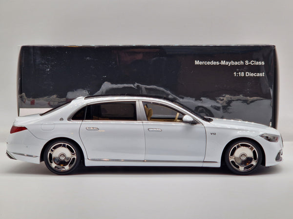 Mercedes-Benz Maybach S-Klasse S680 2021 Diamond White