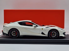 Carregar imagem no visualizador da galeria, Ferrari 812 Competizione 2021 Metallic Fuji White
