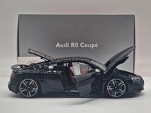 Lade das Bild in den Galerie-Viewer, Audi R8 Coupé Black
