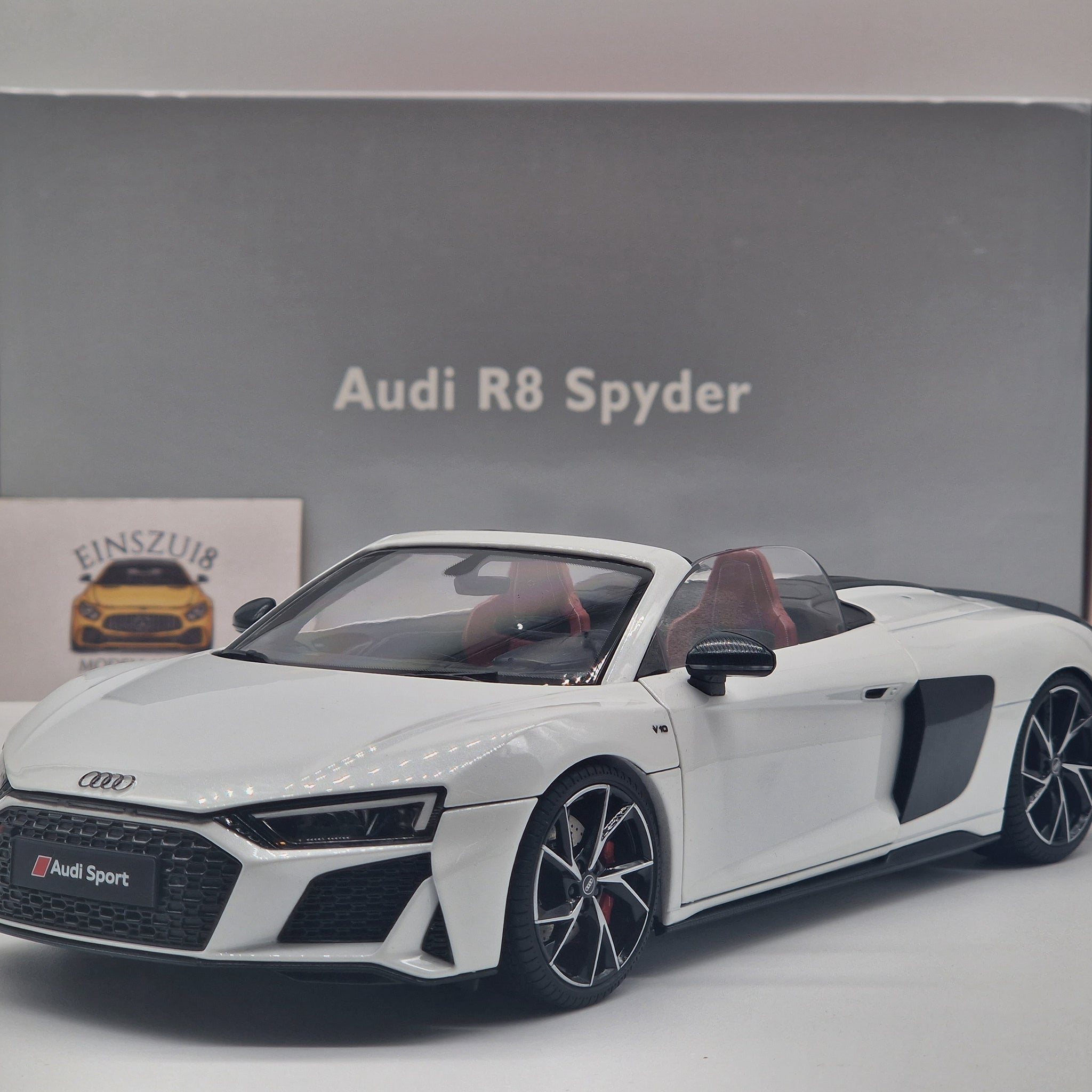 Audi R8 Spyder White