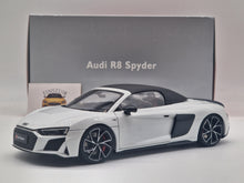 Carregar imagem no visualizador da galeria, Audi R8 Spyder White
