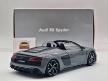 Lade das Bild in den Galerie-Viewer, Audi R8 Spyder Nardo Grey
