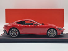 Lade das Bild in den Galerie-Viewer, Ferrari Roma Red Corsa 322
