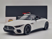 Carregar imagem no visualizador da galeria, Mercedes-Benz SL63 AMG Roadster White
