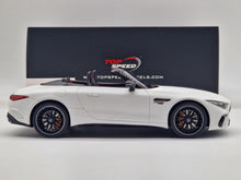 Carregar imagem no visualizador da galeria, Mercedes-Benz SL63 AMG Roadster White
