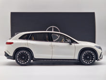 Lade das Bild in den Galerie-Viewer, Mercedes-Benz EQS SUV AMG Line X296 2022 Diamantweiß Bright
