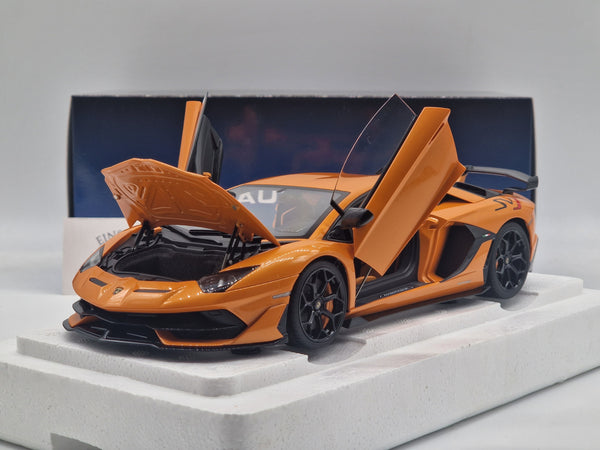 Lamborghini Aventador SVJ Arancio Atlas/Pearl Orange - 79218