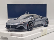 Cargar imagen en el visor de la galería, Maserati MC20 Grey Mistero
