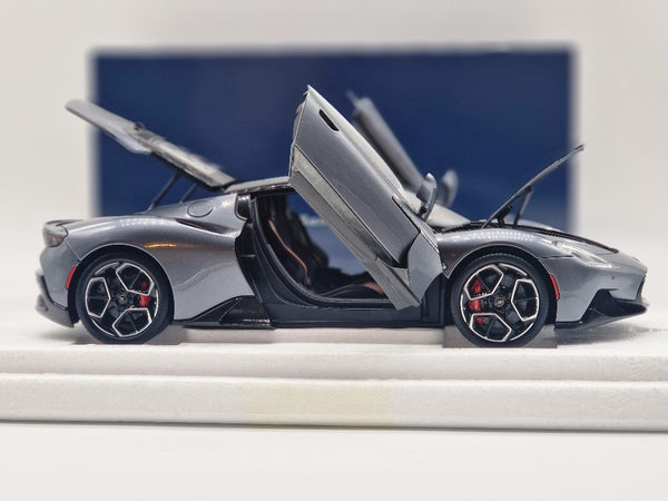 Maserati MC20 Grey Mistero