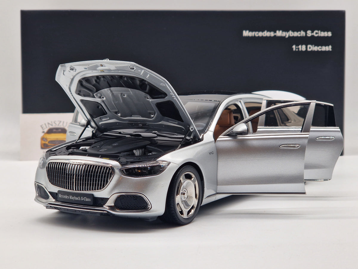 Mercedes-Benz Maybach S-Klasse S680 2021 Silver