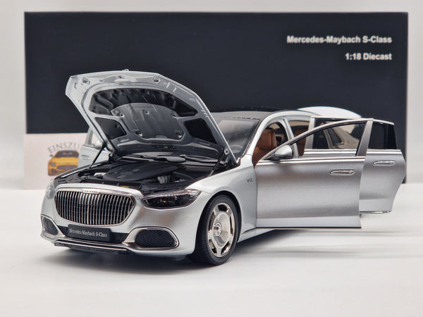 Mercedes-Benz Maybach S-Klasse S680 2021 Silver