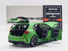 Lade das Bild in den Galerie-Viewer, Mercedes AMG A45 S Green Hell Magno
