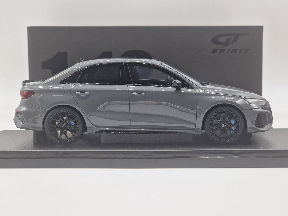 Audi RS3 Sedan Performance Edition 2022 Nardo Grey