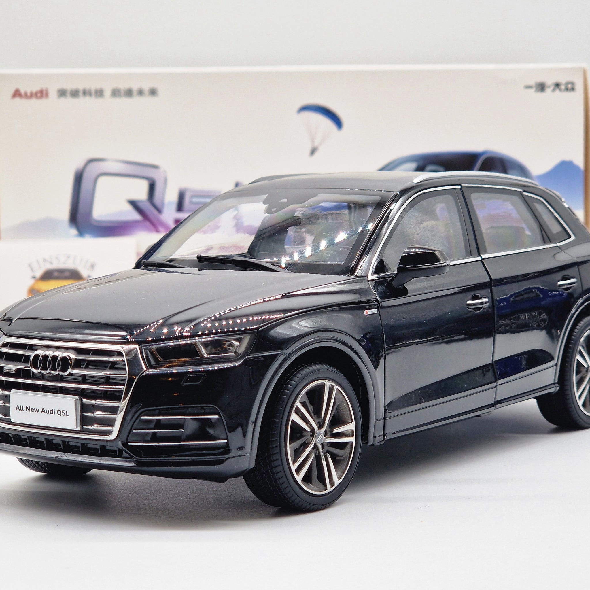 Audi Q5L 45 TFSI 2018 Black (Asia Exclusive)