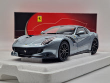 Lade das Bild in den Galerie-Viewer, Ferrari F12 TDF Grigio Titanio
