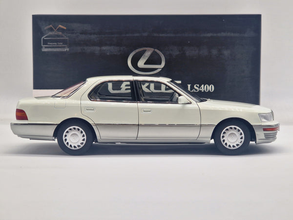 Toyota Lexus LS400 XF10 1994 White