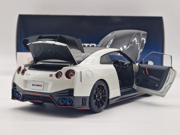 Nissan GT-R (R35) Nismo 2022 Special Edition Brilliant White Pearl