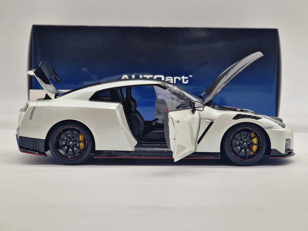 Nissan GT-R (R35) Nismo 2022 Special Edition Brilliant White Pearl