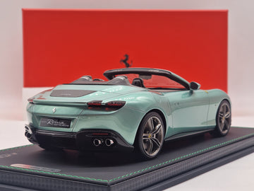 Ferrari Roma Spider 2023 Open Roof Tevere Green