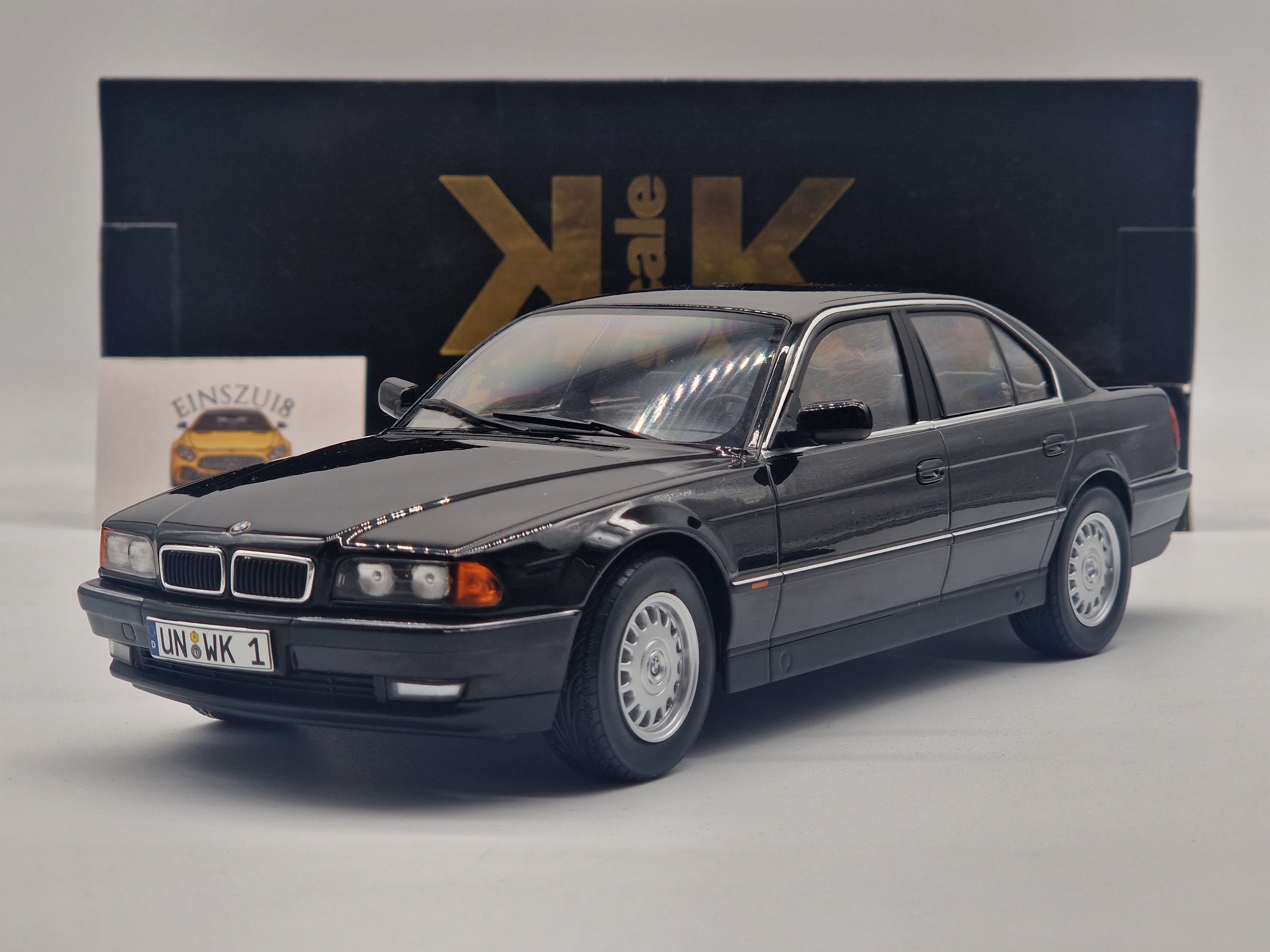 BMW 740i E38 Black Metallic