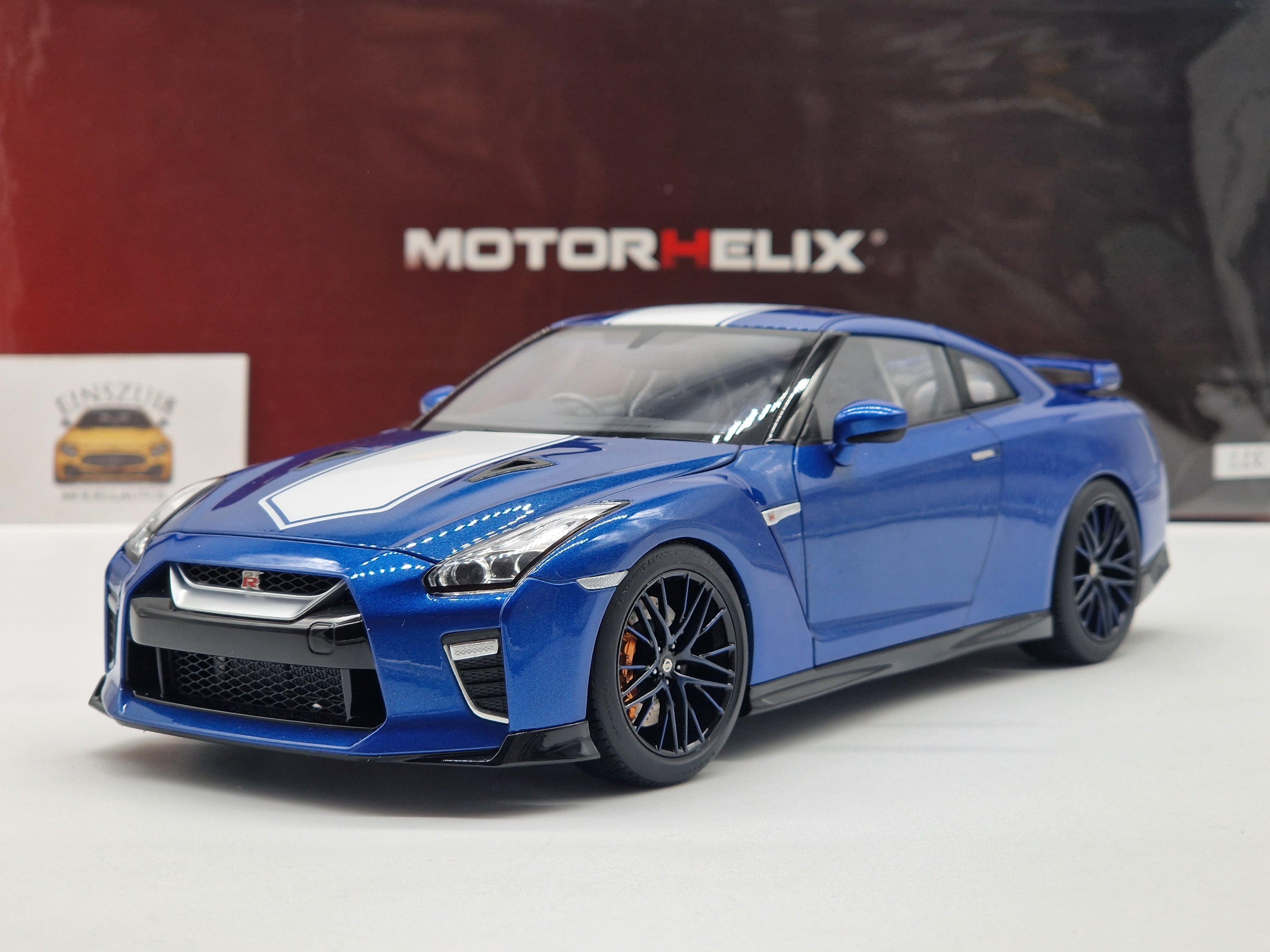 Nissan GT-R (R35) 50th Anniversary Wangan Blue With Engine