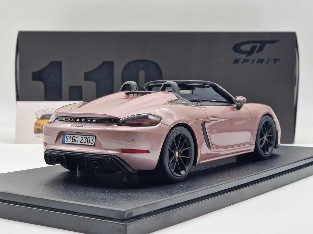 Porsche 718 Spyder Frozen Berry Metallic (Asia Exclusive)