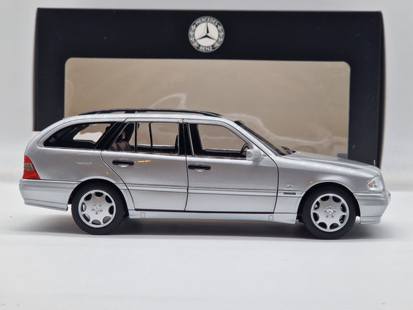 Mercedes-Benz C200 S202 T-Modell 2001 Brillant Silver (Dealer Edition)