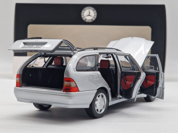 Mercedes-Benz C200 S202 T-Modell 2001 Brillant Silver (Dealer Edition)