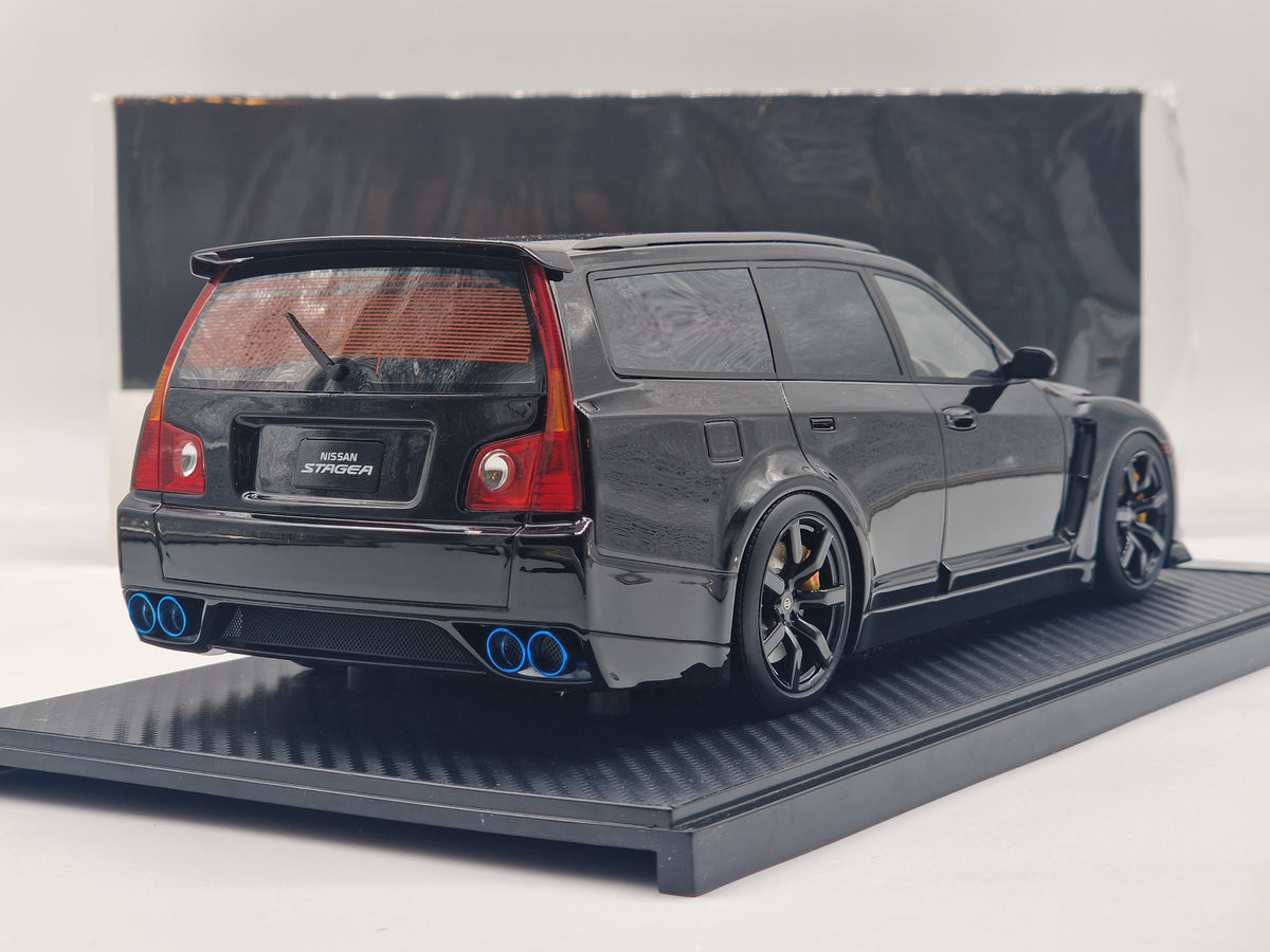 Nissan Stagea GT-R R35 Wagon Metallic Black