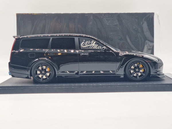 Nissan Stagea GT-R R35 Wagon Metallic Black