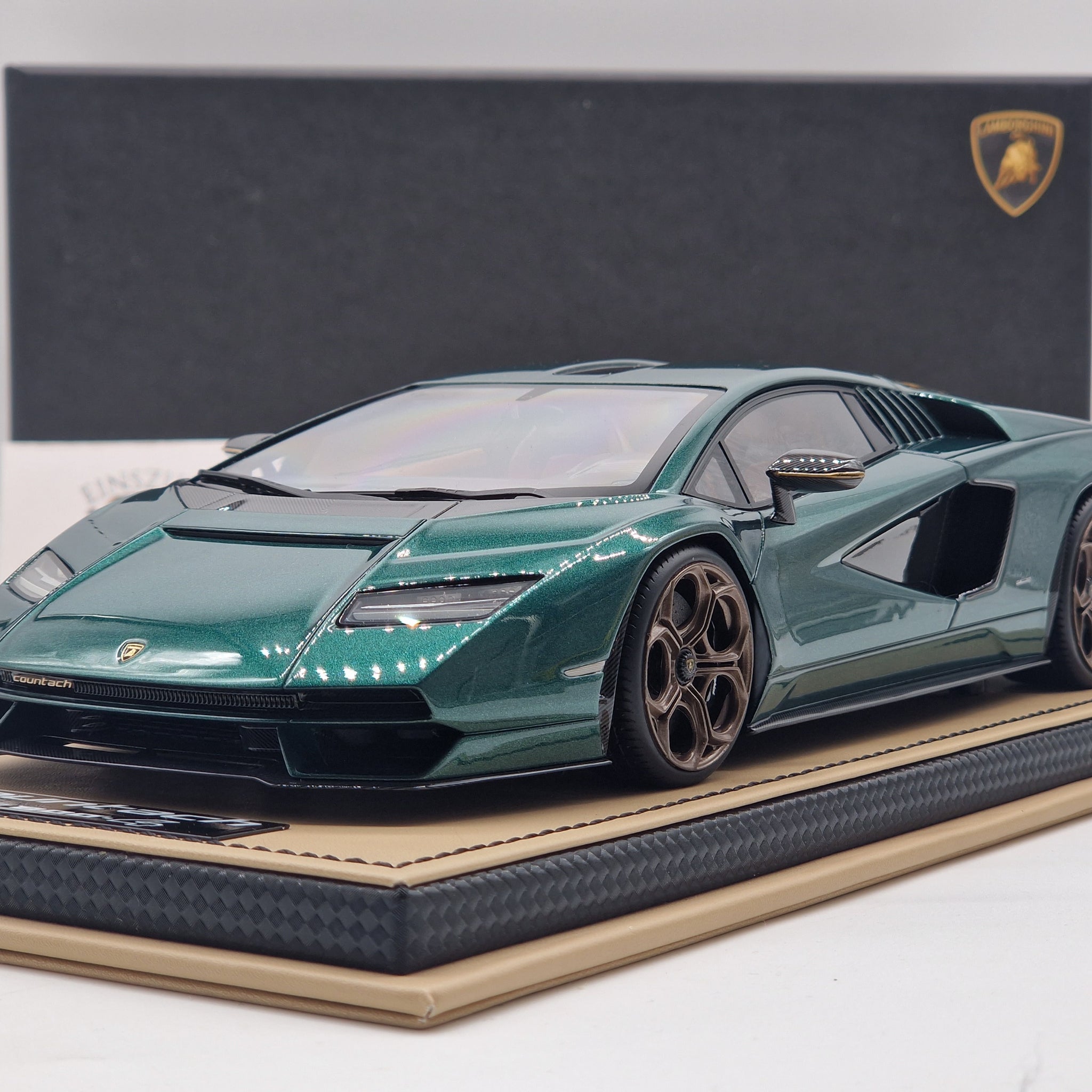 Lamborghini Countach LPI 800-4 Verde Abete (Limited)