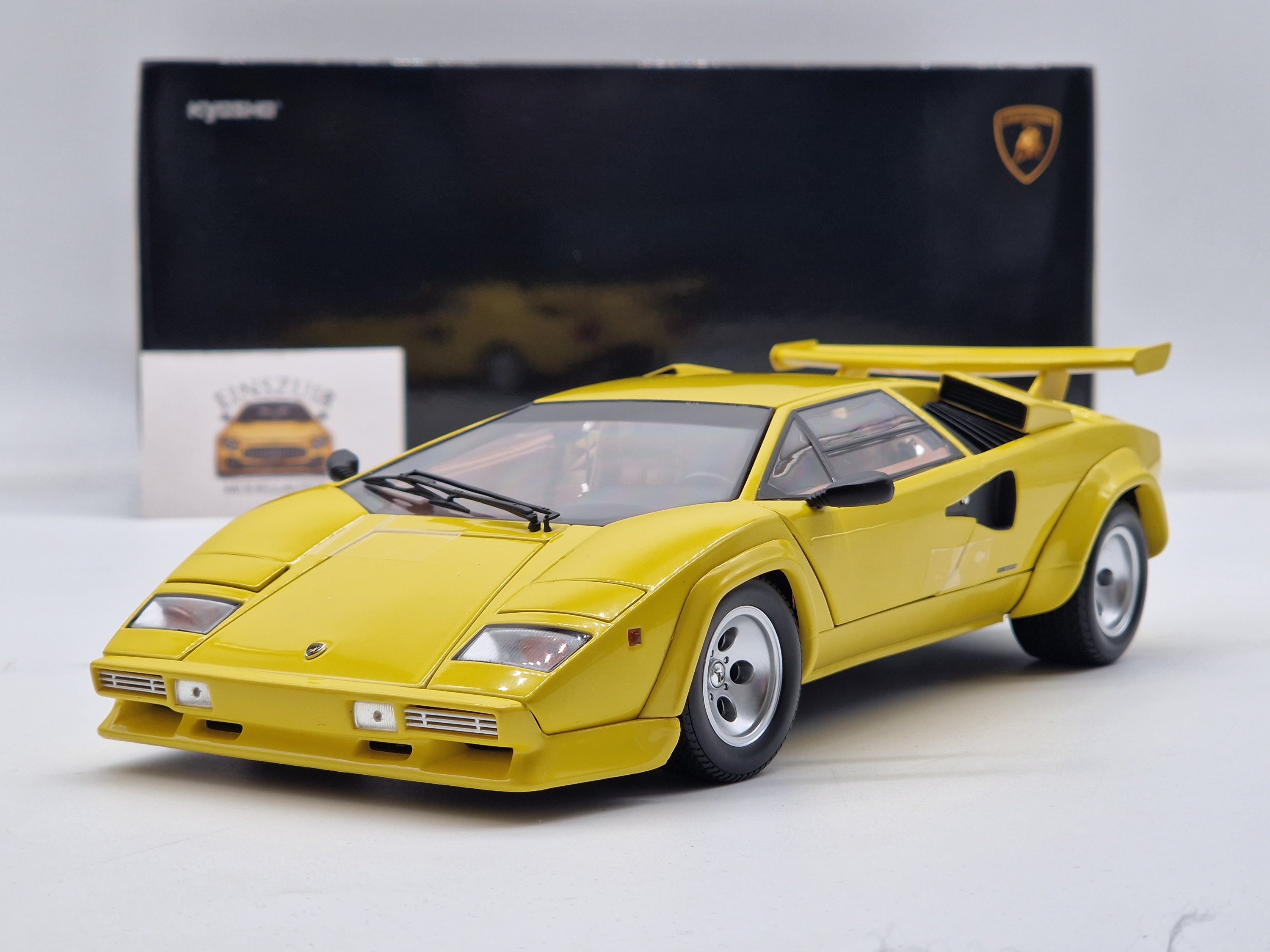 Lamborghini Countach LP5000 Quattrovalvole Yellow