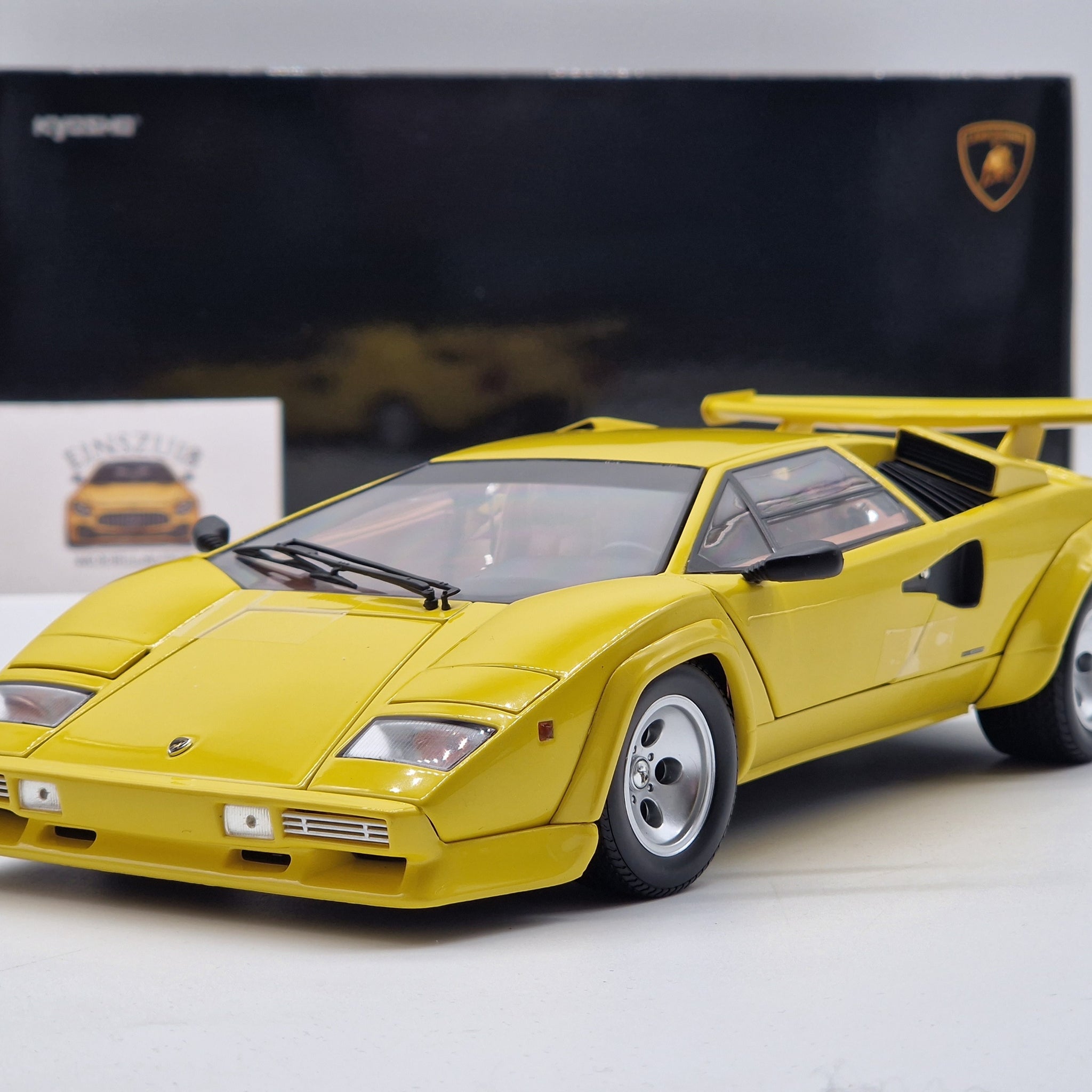Lamborghini Countach LP5000 Quattrovalvole Yellow