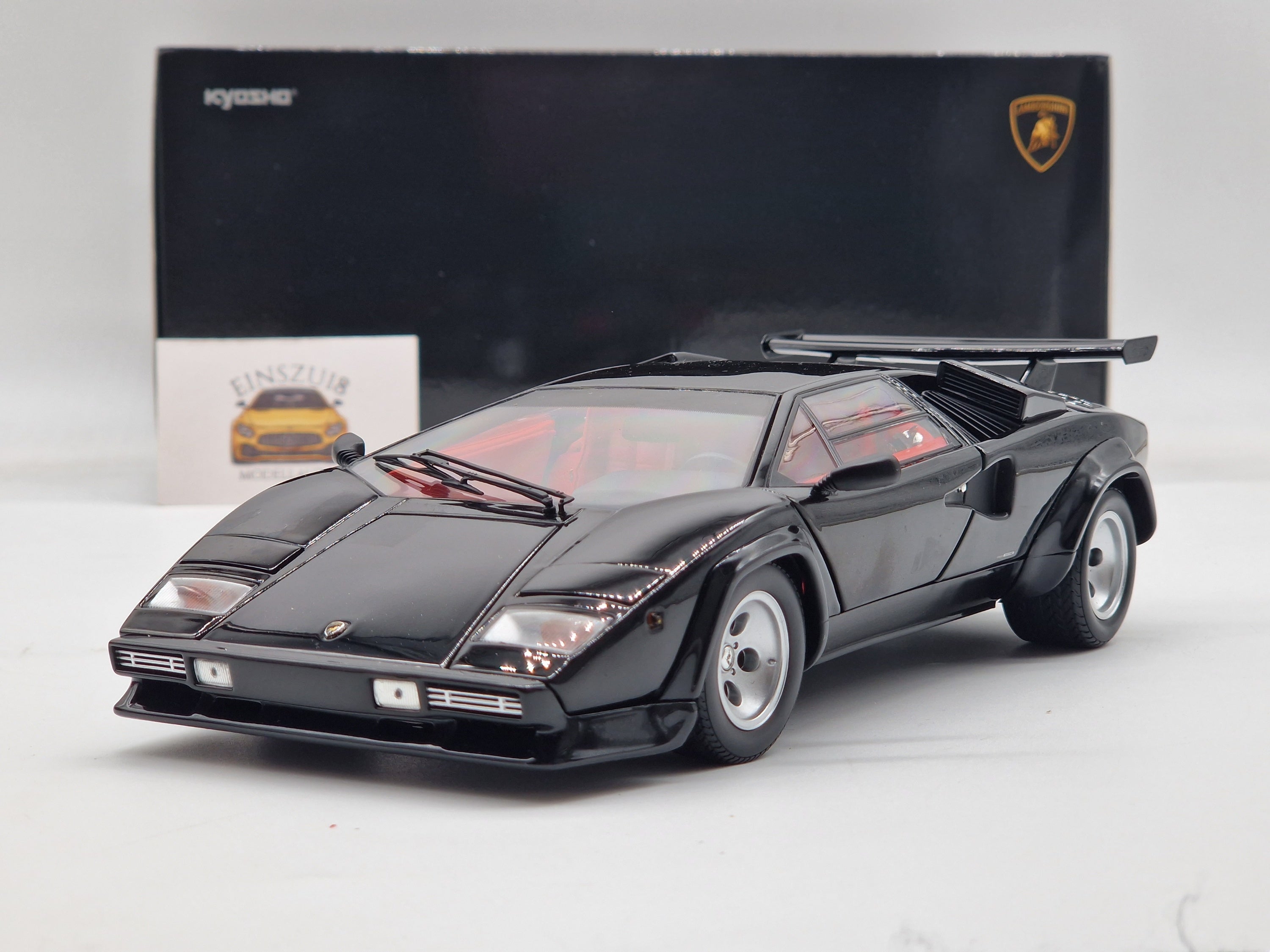 Lamborghini Countach LP5000 Quattrovalvole Black