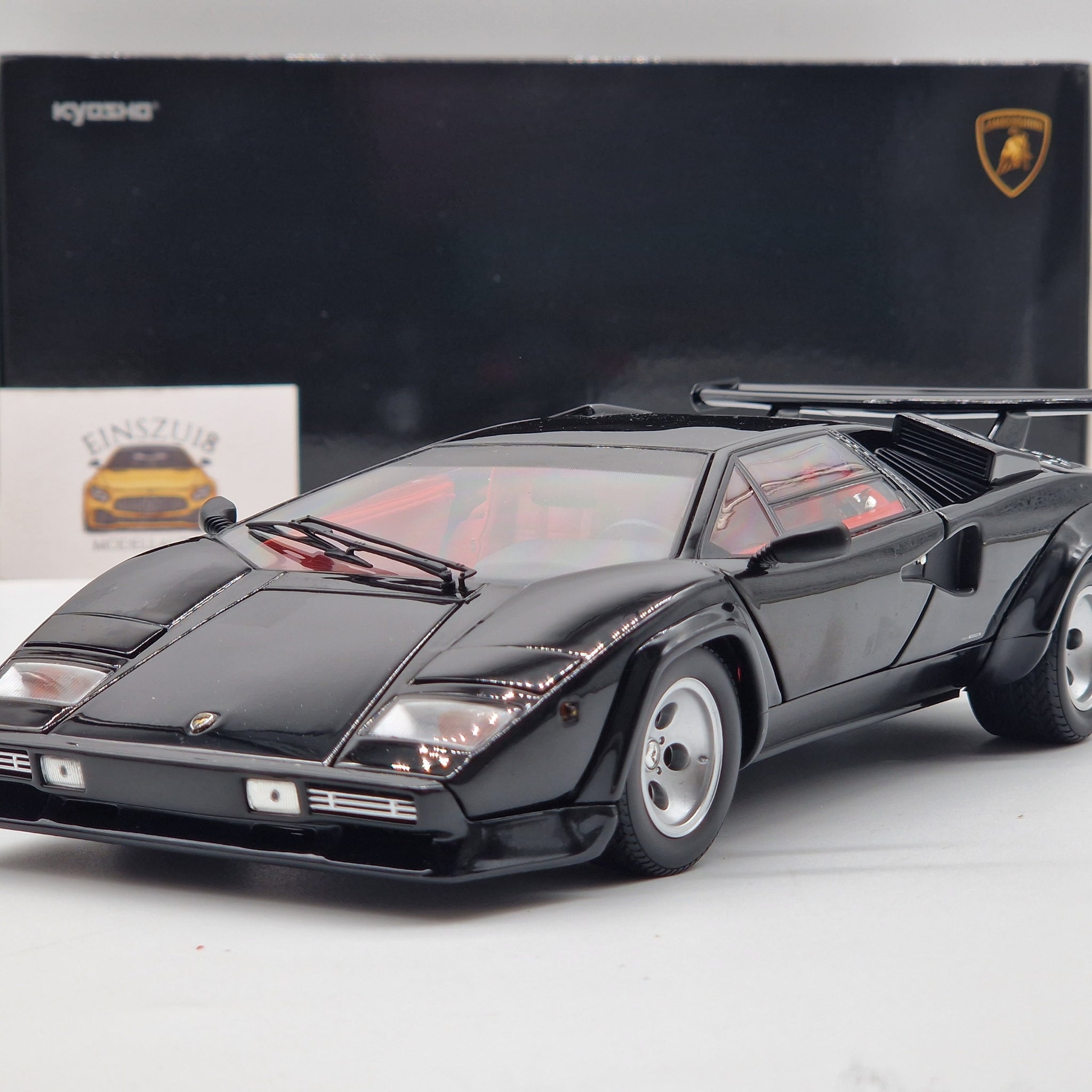 Lamborghini Countach LP5000 Quattrovalvole Black