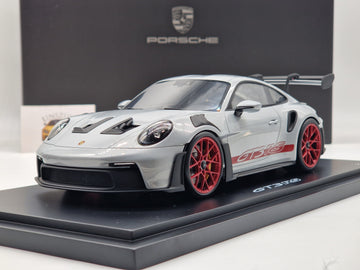 Porsche 911 GT3 RS (992) Ice Grey Metallic / Pyro Red