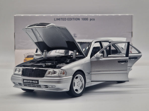 Mercedes-Benz C36 AMG W202 Limousine 1993 Silbermetallic