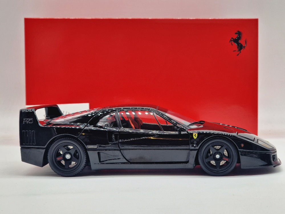 Ferrari F40 Black *High-End-Model*