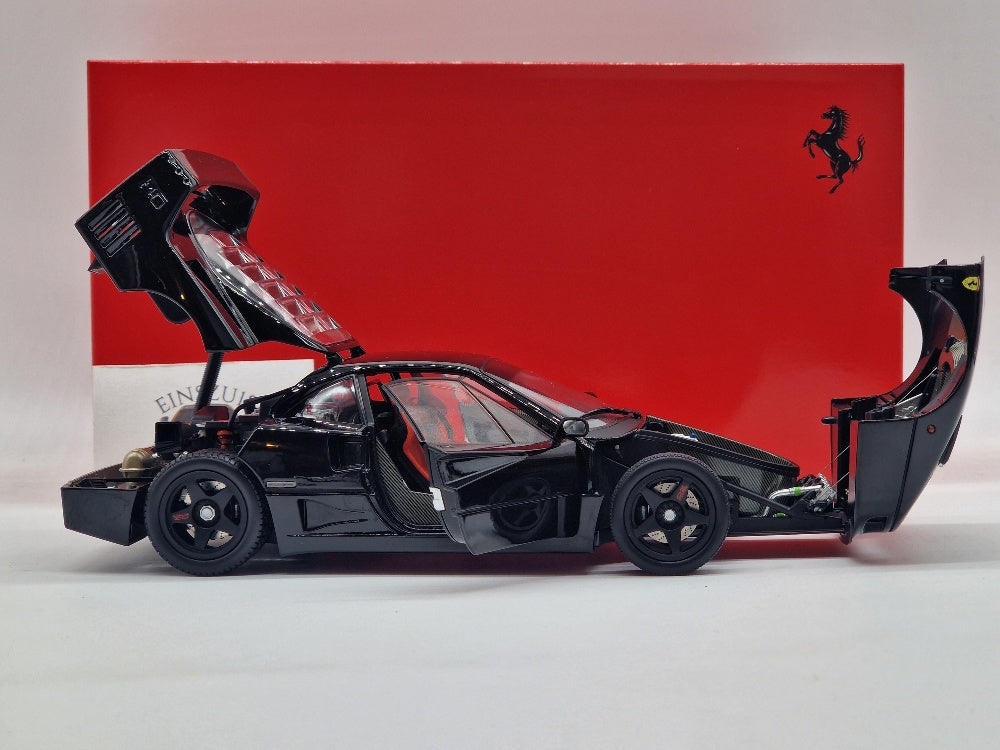 Ferrari F40 Black *High-End-Model*
