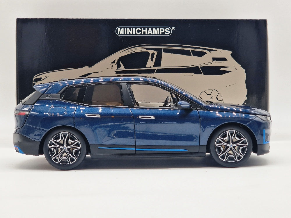 BMW iX Blue Metallic 2022 (All Open)