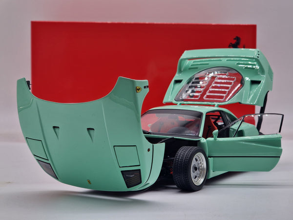 Ferrari F40 Mint Green *High-End-Model*