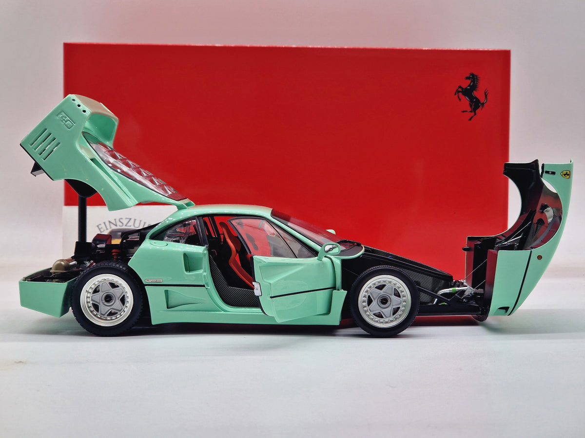 Ferrari F40 Mint Green *High-End-Model*