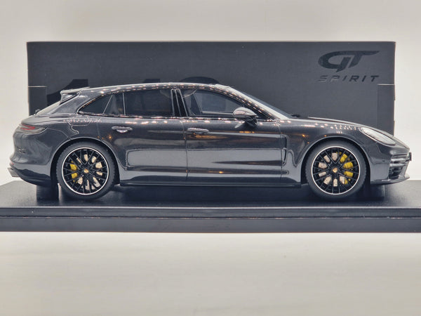 Porsche Panamera Turbo S Sport Turismo Volcano Grey Metallic (Asia Exclusive)