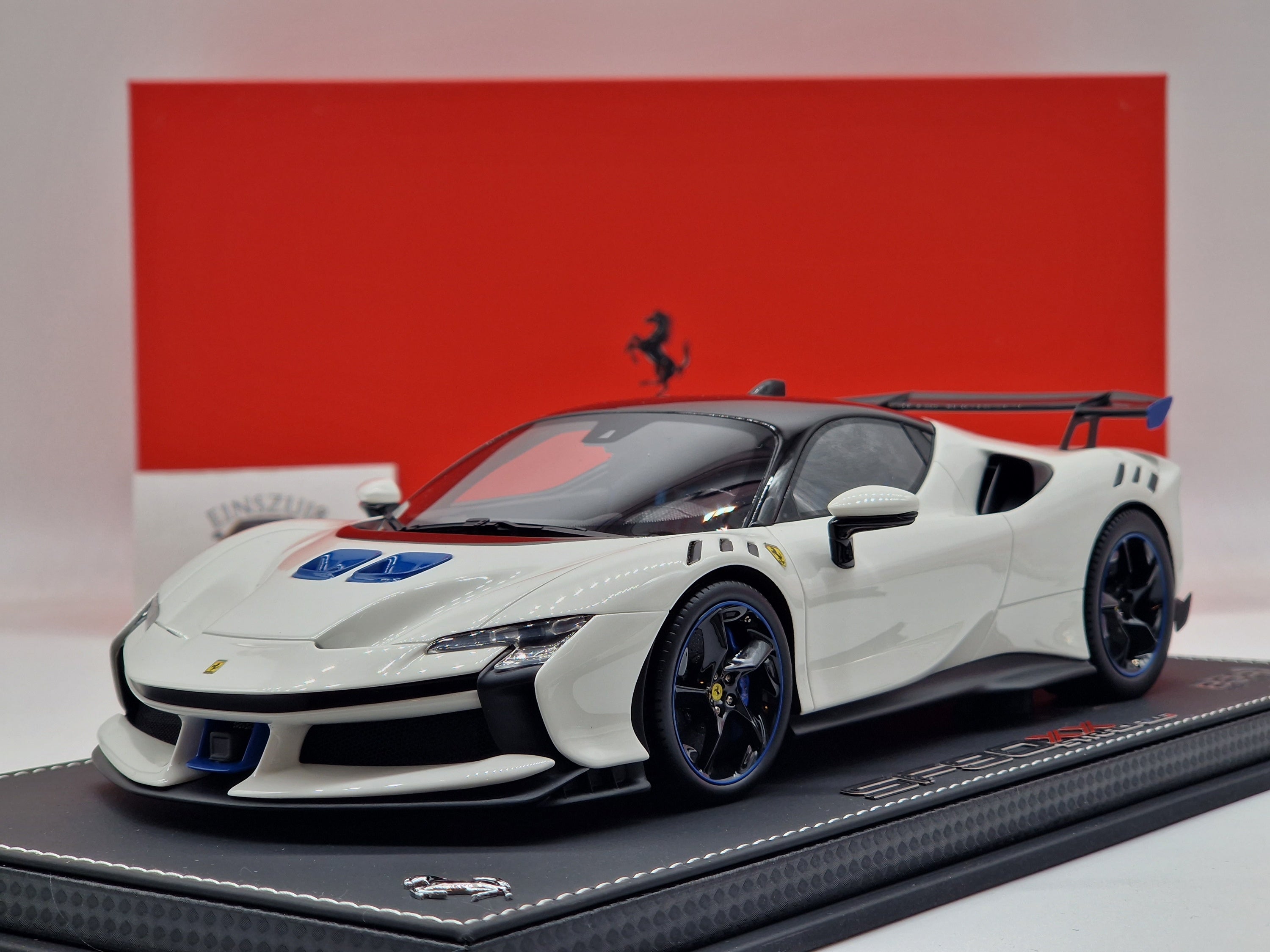 Ferrari SF90 XX Stradale White Cervino / Blue Accents