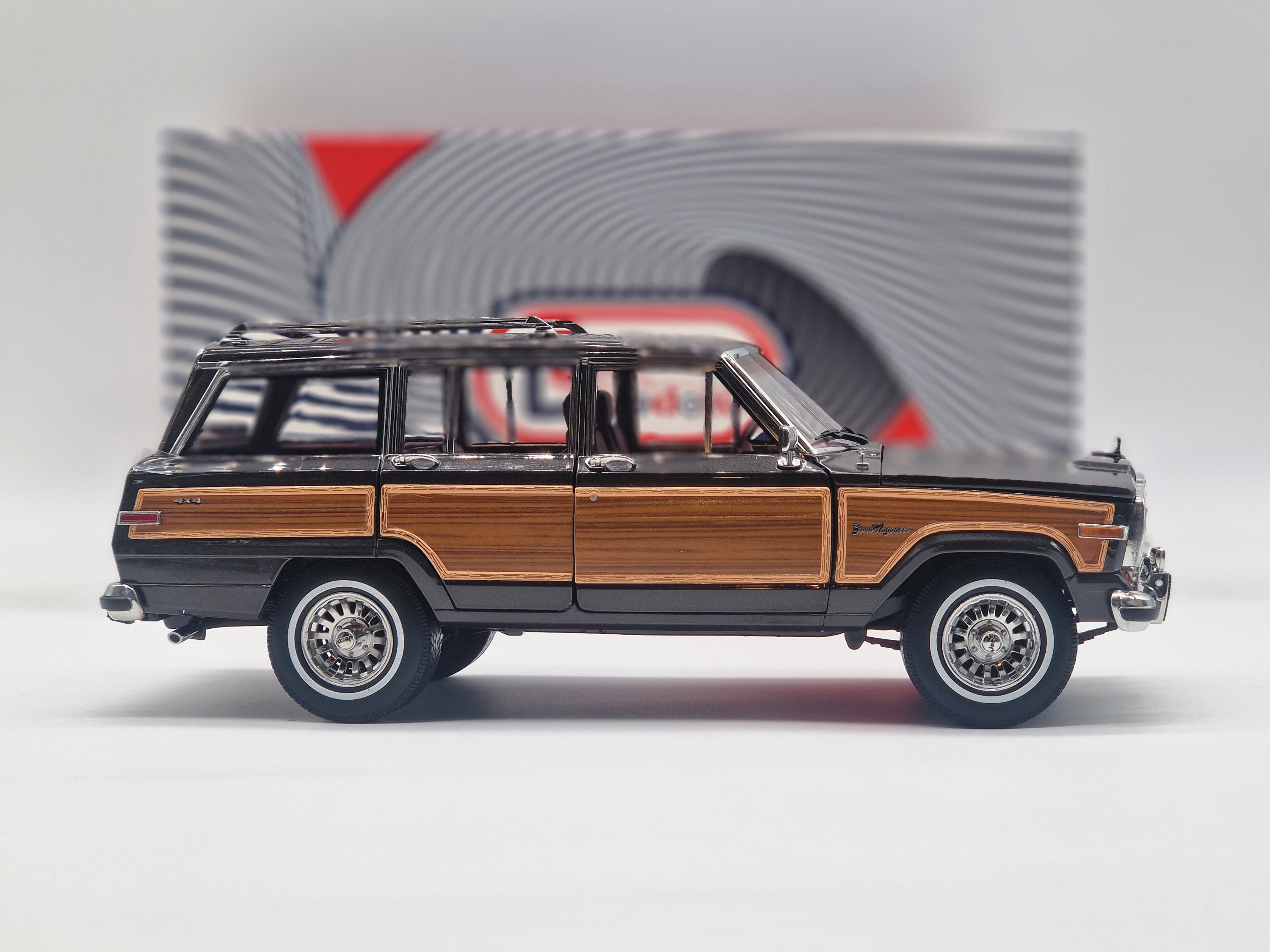 Jeep Grand Wagoneer 1989 Brown Metallic Wood