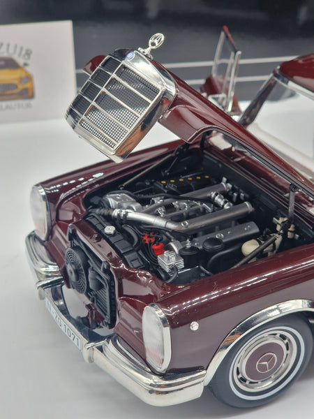 Mercedes-Benz 600 Pullman Wine Red
