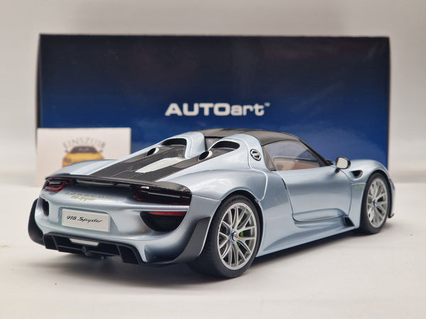 Porsche 918 Spyder Weissach Package 2013 Liquid Metal Chrome Blue